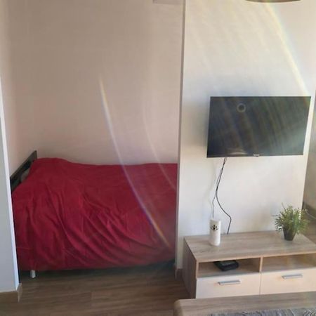 Appartement T2 Parking Prive 100 M Remparts Gare 10Mn A Pieds à Avignon Extérieur photo