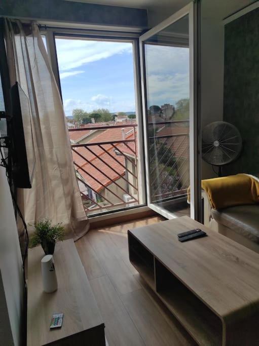 Appartement T2 Parking Prive 100 M Remparts Gare 10Mn A Pieds à Avignon Extérieur photo